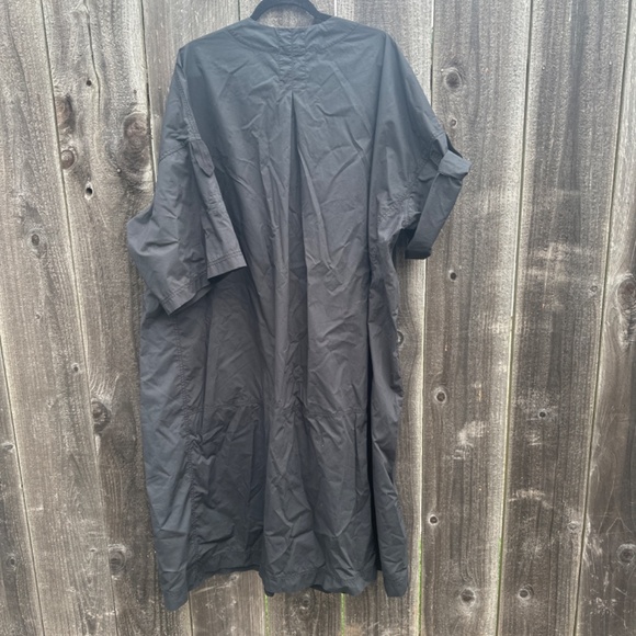 Lee Mathews Workroom size 3 (Large, size 8 US) - Picture 2 of 9